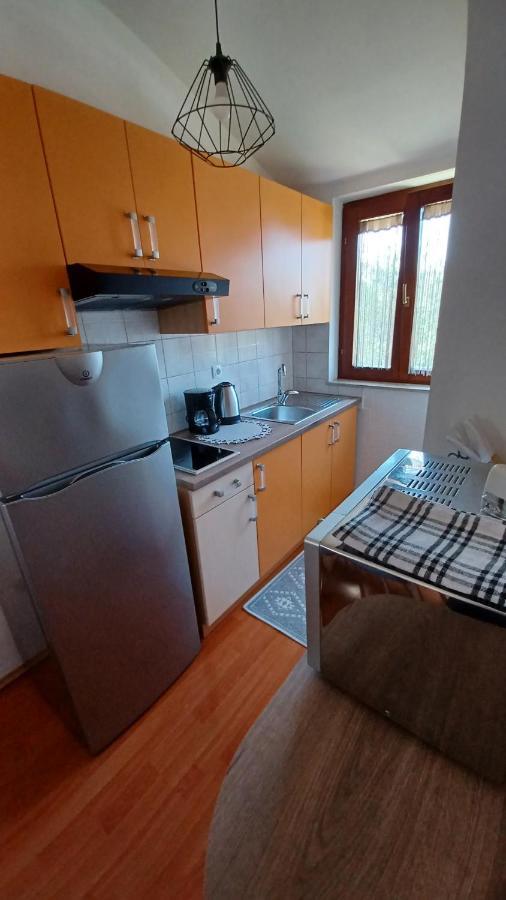 Apartment Damiani Umago Esterno foto