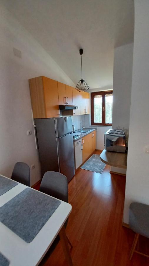 Apartment Damiani Umago Esterno foto